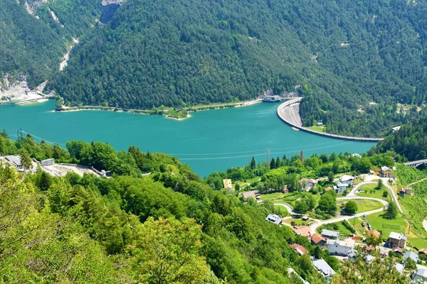 View Lago Cadore Lake Pieve Cadore Dam Village Sottocastello Veneto — Stock Photo, Image