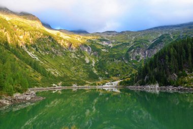 Water stream bellow Gossfalle waterfall