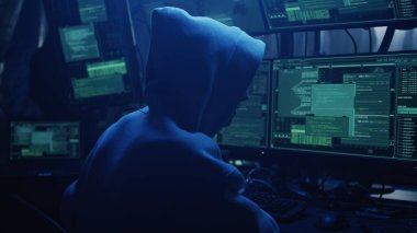 Erkek suçlular borsayı hackliyor.