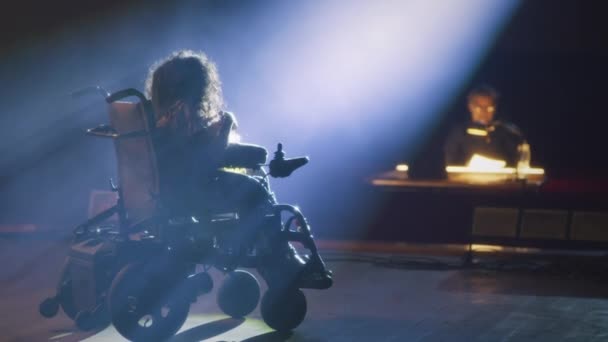 Woman Spinal Muscular Atrophy Having Audition Theater Stage Illuminated Spotlight — Stockvideo