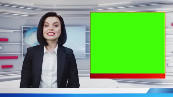 Mock Playback Breaking News Report Green Screen Female Presenter Talking — стоковое видео