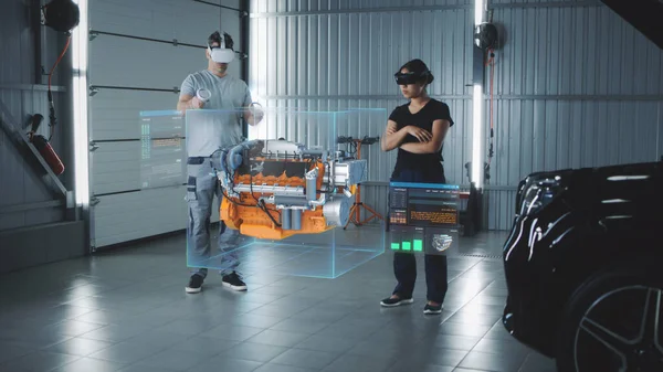 Dos Ingenieros Gerentes Servicio Utilizan Tecnología Realidad Virtual Para Diagnosticar — Foto de Stock