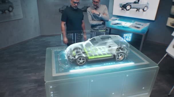 Due Ingegneri Dello Sviluppo Testare Prestazioni Velocità Auto Elettrica Eco — Video Stock