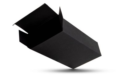 Siyah kozmetik ambalaj kutusu beyaz arkaplanda izole