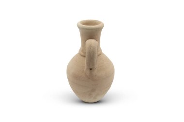 Çömlek sürahisi beyaz arkaplanda izole edildi