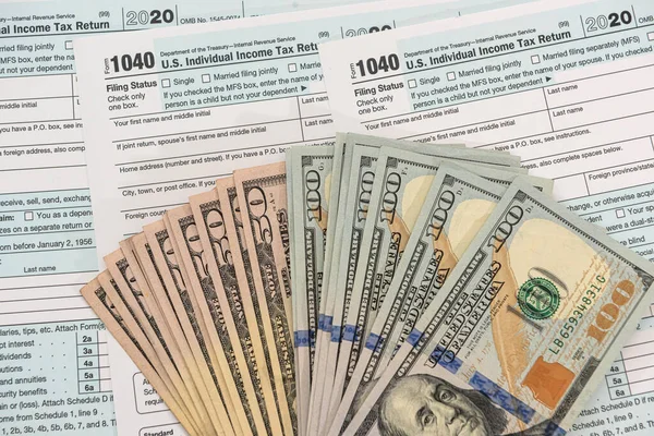 Formulário Fiscal 1040 Conosco Notas 100 Dólares Conceito Contador Econômico — Fotografia de Stock