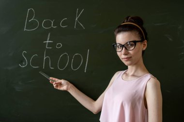 Eğitim konsepti, okula dönüş tahtası, üniversite