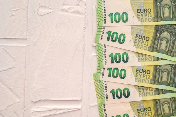 Στοίβα Ευρωπαϊκών Νομισμάτων 100 Κατοστάρικα Νέα Έννοια Της Χρηματοδότησης — Φωτογραφία Αρχείου