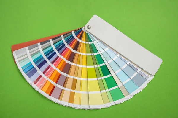 Modelos Novos Coloridos Ventilador Com Cores Diferentes Para Escolha Projeto — Fotografia de Stock