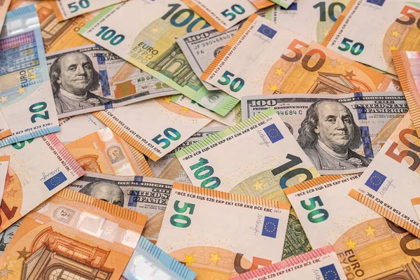 世界上最重要货币的背景 美元与欧元的对抗 — 图库照片