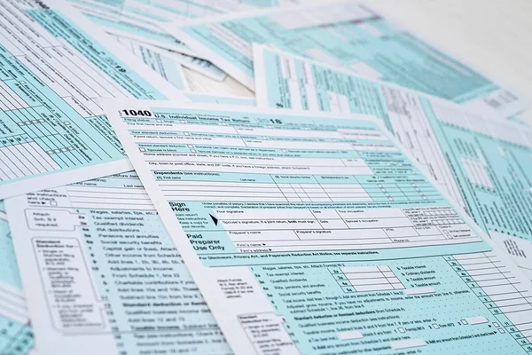Mnoho Amerických Daňových Formulářů 1040 Smíšených Koncepce Dokumentace — Stock fotografie
