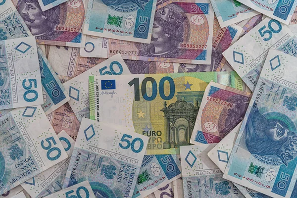 Stapel Von Polnischem Zloty Und Euro Geld Als Finanzieller Hintergrund — Stockfoto