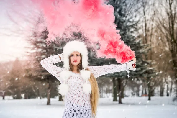 Young Caucasian Female Sweater Red Smoke Bomb Snow Winter Day — Stock Photo, Image