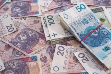 Polonya 'nın ulusal parası 10, 20, 50, 100 zloti. Finans için arka plan
