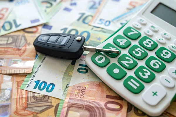 Πώληση Αυτοκινήτων Ενοικίαση Έννοια Του Κόστους Ευρώ Αριθμομηχανή Και Κλειδί — Φωτογραφία Αρχείου