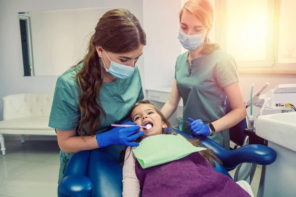 Little Patient Girl Came Dentist Scheduled Appointment Concept Dental Treatment — Stock Photo, Image