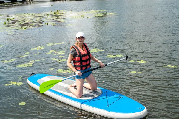 Young Woman Wear Life Vest Rest Paddle Board First Training — Photo