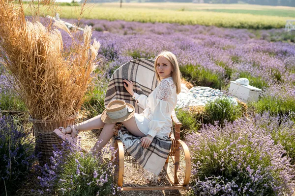 Attractive Young Woman White Fashion Dress Posing Lavender —  Fotos de Stock