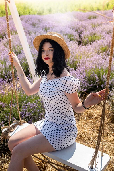 Young Attractive Woman Hat Lavender Blossom — Stockfoto