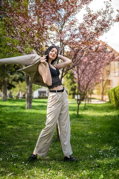 Beautiful Girl White Jaket Enjoying Nature Stand Spring Garden Blooming — Stockfoto