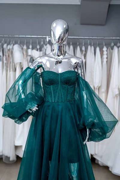 Luxurious Green Evening Dress Store High Fashion Concept — Foto Stock