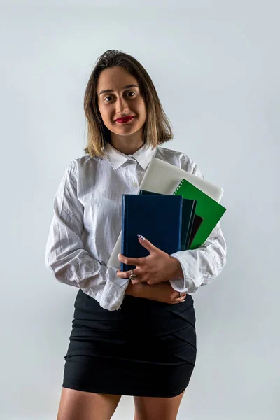 Professora Negócios Jovem Confiante Segurando Livro Isolado Fundo Branco Retrato — Fotografia de Stock