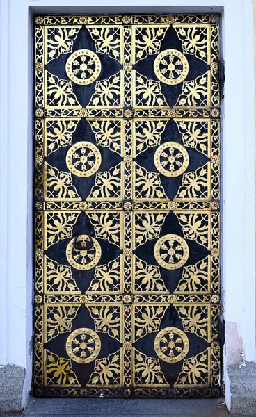 Old Vintage Door Monastery Gold Ornament Gold Forged Pattern Blue — Stock Photo, Image