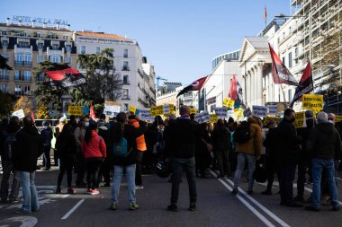 Hükümetten memnun olmayanların gösterimi