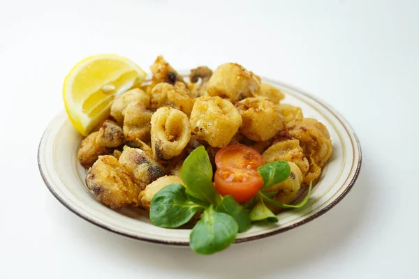 Tipica Porzione Spagnola Calamari Fritti Gourmet — Foto Stock