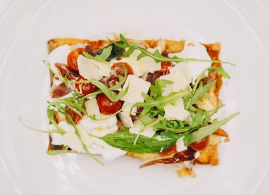 İtalyan usulü pizza dilimle satılacak.