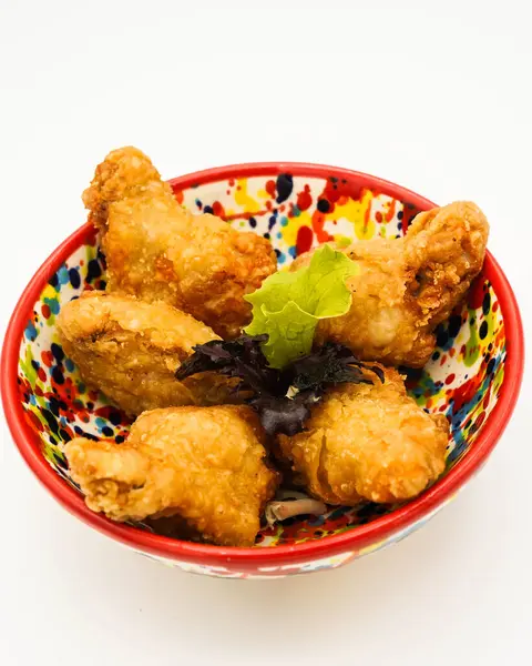 Fried Spicy Chicken Wings Ethnic Restaurant — Photo