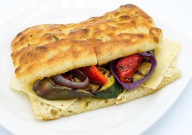 sebzeli ciabatta ekmekli sandviç.