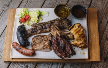 Mükemmel kalite ızgaranın farklı kesimleri.