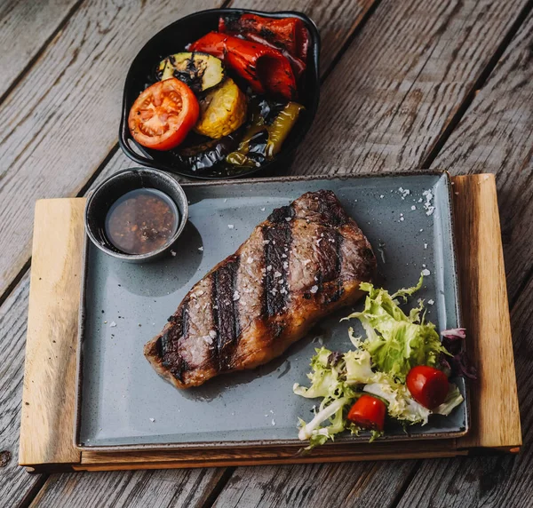 Grilled Beef Excellent Quality — Stockfoto
