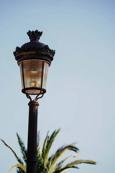 Black Victorian Style Iron Lamppost — Stock Photo, Image