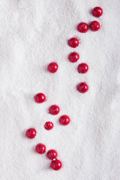Kerst Rode Bessen Sneeuw Creatief Helder Patroon Minimaal Vlak Lay — Stockfoto