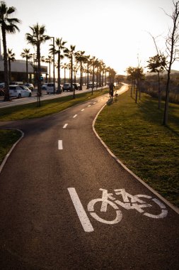 Bisiklet yolu, şehirde yeni bisiklet yolu bisiklet yolları, Sitges, İspanya