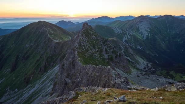 Beautiful Time Lapse Sunrise Panorama Mountain Peaks Hight Tatras Zoom — Stockvideo