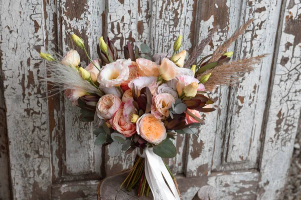 Boho Style Wedding Bouquet Roses Dry Flowers Eucalypthus Wedding Day — Stock Photo, Image