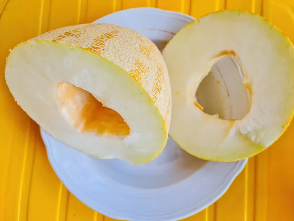 Fette Melone Succose Sul Tavolo — Foto Stock