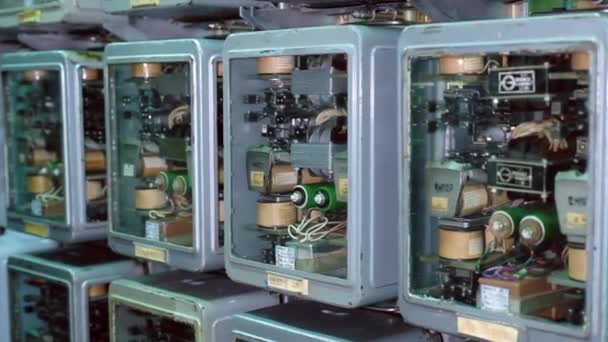 Electronic Relay Regulators Transparent Boxes — Stockvideo