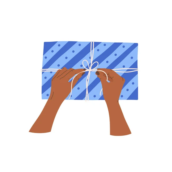 Процес Упаковки Подарунків Руками Над Коробкою Плоска Векторна Ілюстрація Ізольована — стоковий вектор