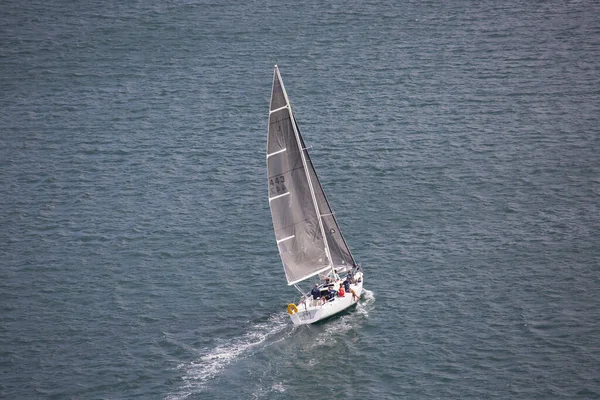 White Yacht Blue Sea Beautiful Summer Day — Stockfoto