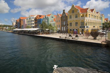 Willemstad, Curacao 'daki Penha Tarihi Binası  