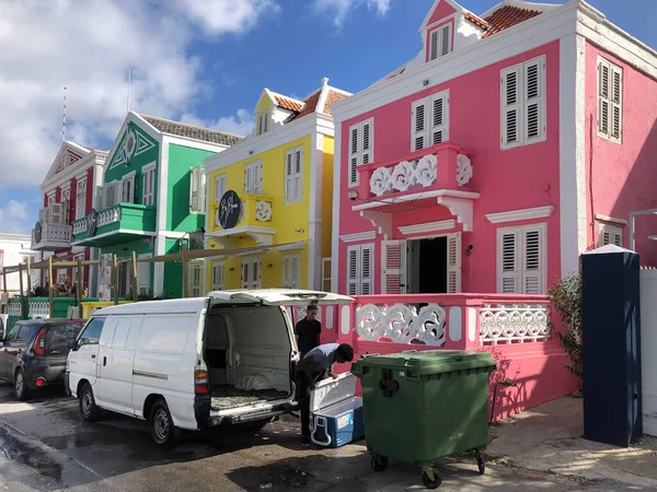Strada Colorata Nella Città Mediterranea — Foto Stock