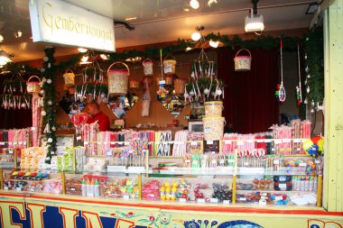 Şeker dükkanı Noel pazarında