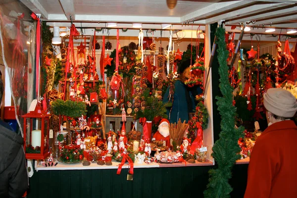 Dekoracje Świąteczne Pamiątki Rynku — Zdjęcie stockowe