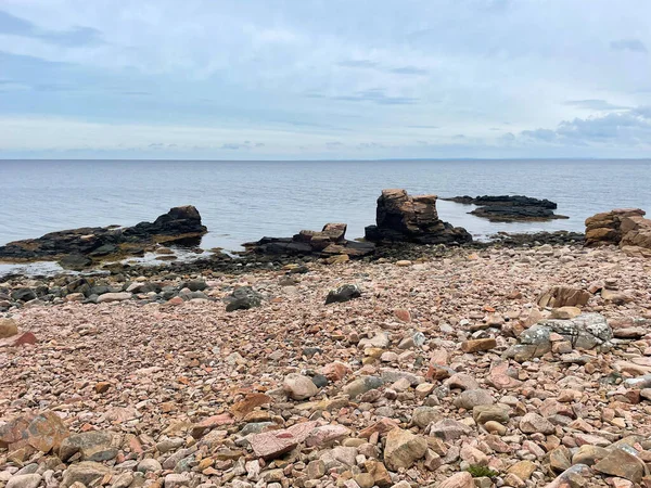 Deniz kıyısının güzel manzarası 