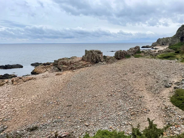 Deniz kıyısının güzel manzarası 