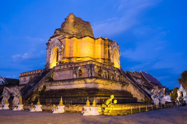 Wat Chedi Luang Egy Buddhista Templom Történelmi Központjában Chiang Mai — Stock Fotó